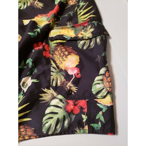 Freeworld Tropical Cargo Board Short Size 36 - Picture 4 of 6